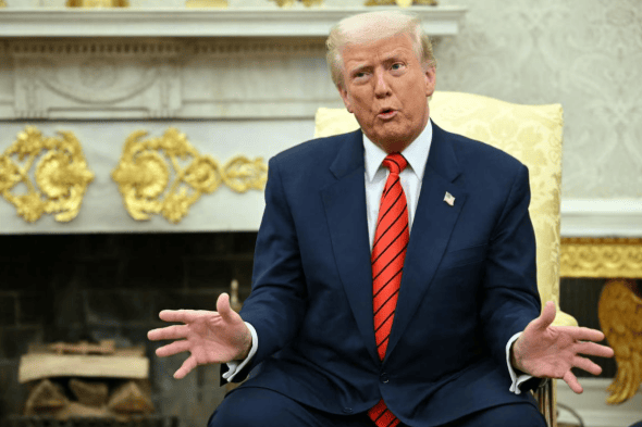 突发<strong></p>
<p>sui</strong>，乌克兰收到噩耗，特朗普再次变脸，美国要给俄罗斯送“大礼”