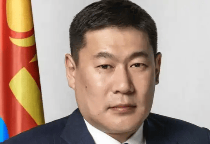 终于谈妥<strong></p>
<p>vs</strong>，解放军将赴蒙古国，美军也火速前往，国防部宣布特殊安排