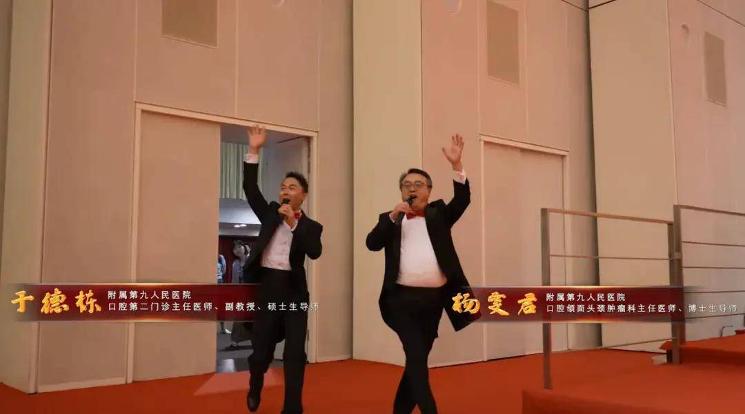 上海“大叔男团”火了！人均超高学历<strong></p>
<p>vs</strong>，网友：电视剧照进现实