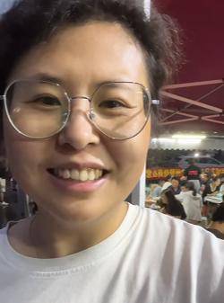常州一烧烤店花10万赞助苏超<strong></p>
<p>芝麻</strong>，因系唯一个体赞助商爆火，附近商户：之前生意一直好