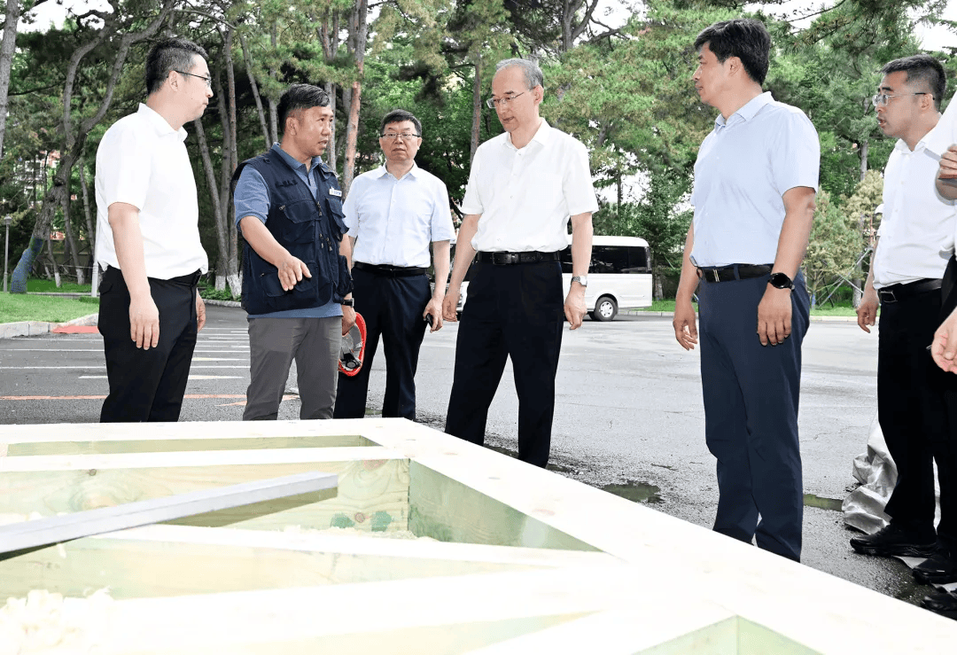 “能不吊顶就不吊顶<strong></p>
<p>交易okex</strong>，能不贴砖就不贴砖”，吉林省委书记调研历史建筑修缮