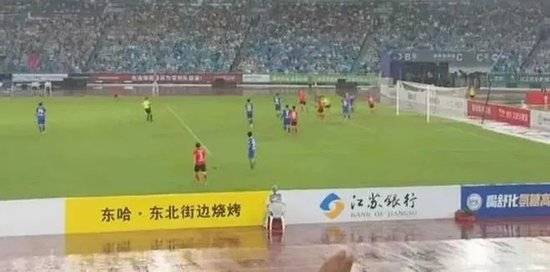 中国足球最“穷”赞助商：我没有滔天的背景<strong></p>
<p>okex创始</strong>，借了5000块钱才过的年