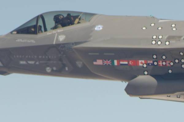 买不到F-35<strong></p>
<p>期货合约</strong>，不愿意买枭龙，不敢买歼-10，土耳其只能买台风了？
