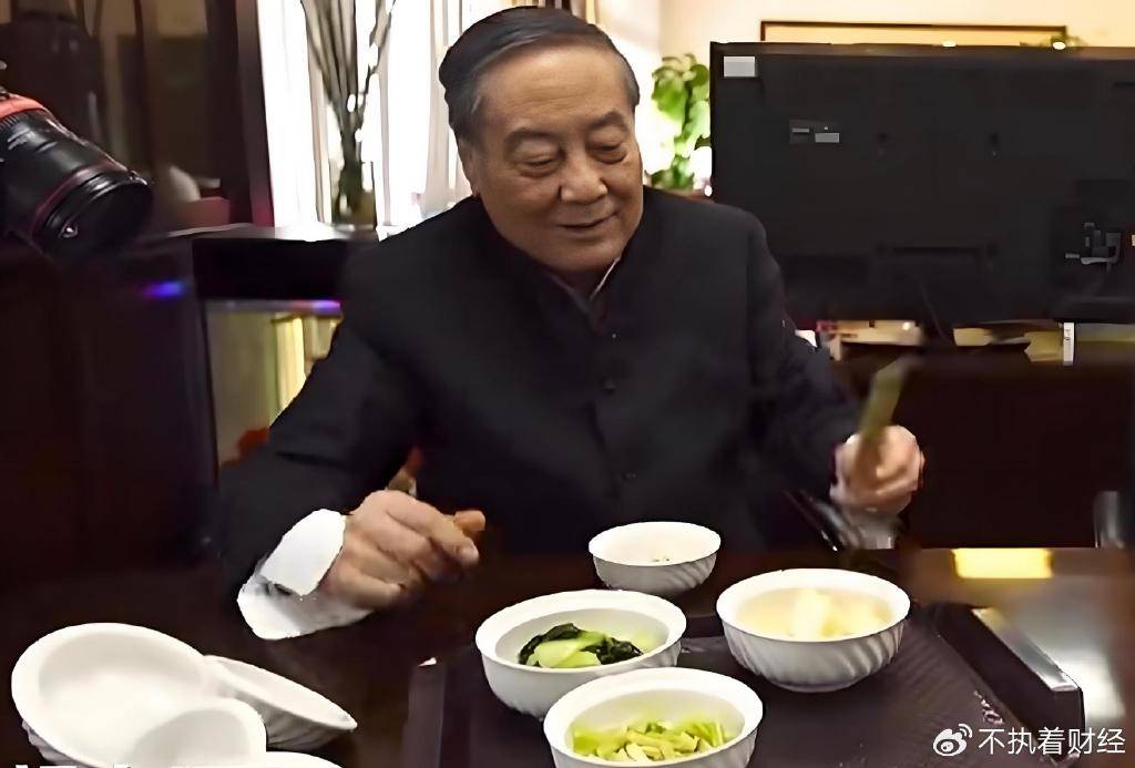 宗庆后声称一天只花几块钱<strong></p>
<p>okex比特币下载</strong>，实际上满世界买豪宅，海外资产18亿