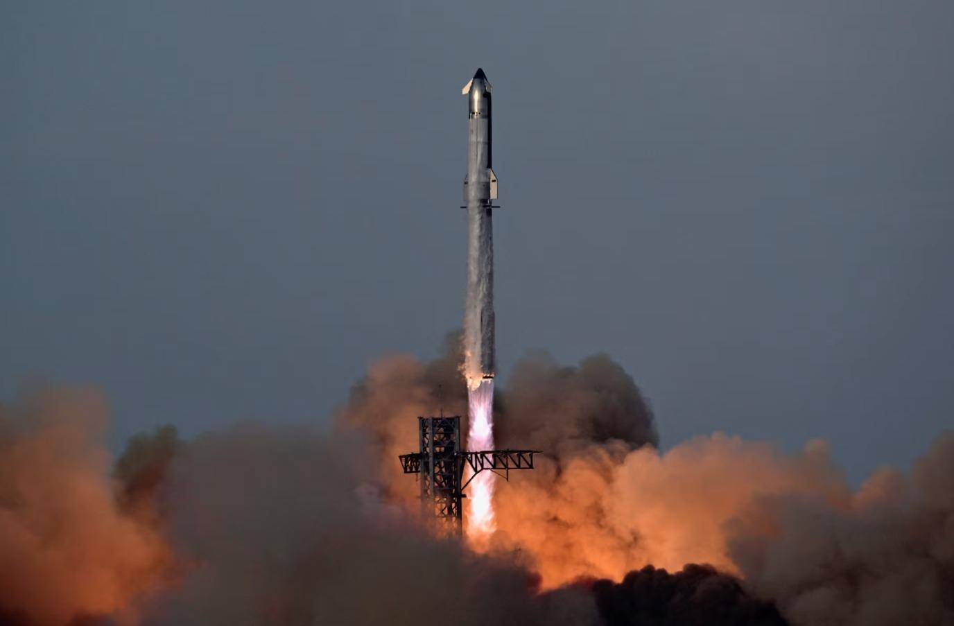 星舰第十次试飞成功：达成多项目标<strong></p>
<p>okex下载方式</strong>，马斯克祝贺