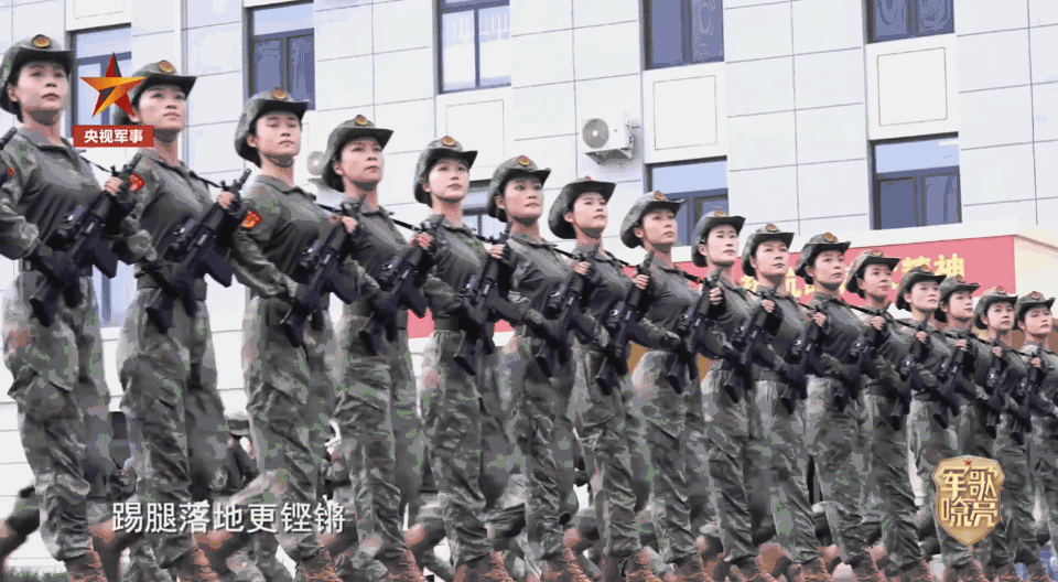 九三阅兵倒计时6天<strong></p>
<p>网络货币交易平台</strong>！气势如虹、英姿飒爽在训练场上具象化了
