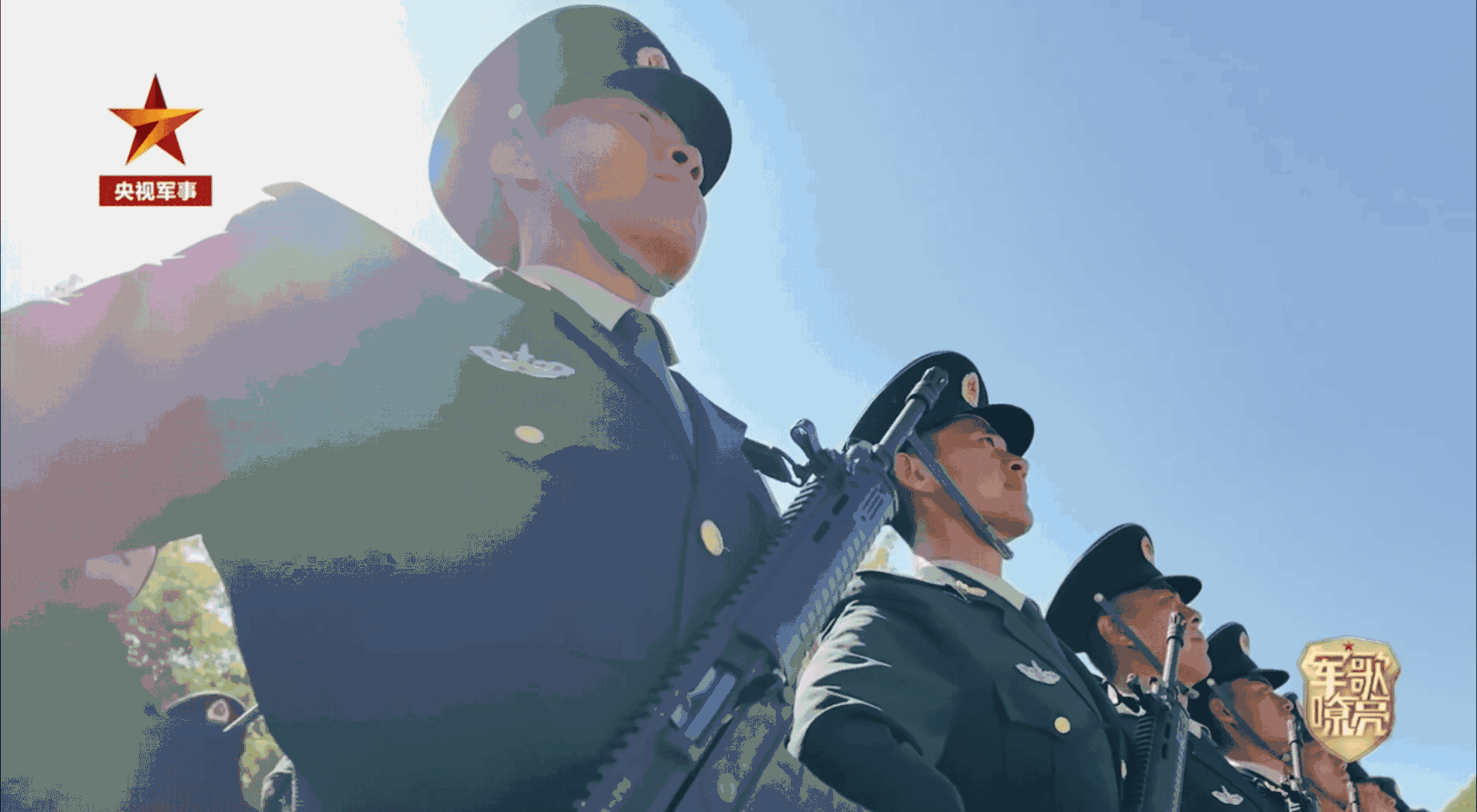 九三阅兵倒计时6天<strong></p>
<p>网络货币交易平台</strong>！气势如虹、英姿飒爽在训练场上具象化了