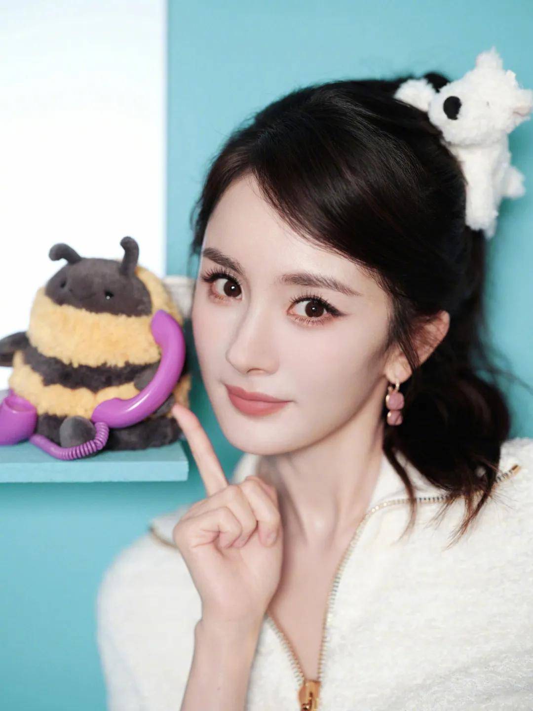 杨幂把钥匙扣扎在马尾上<strong></p>
<p>okex下载app ios14</strong>，瞬间实现满39减20！