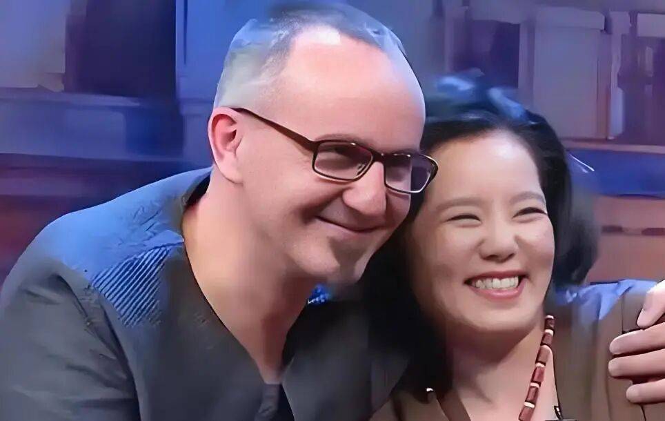 考古|龚丽娜新书首谈20年婚姻破碎！男方禁止她叫老公<strong></p>
<p>okex下载app ios14</strong>，还疑婚内爱上奥地利少妇