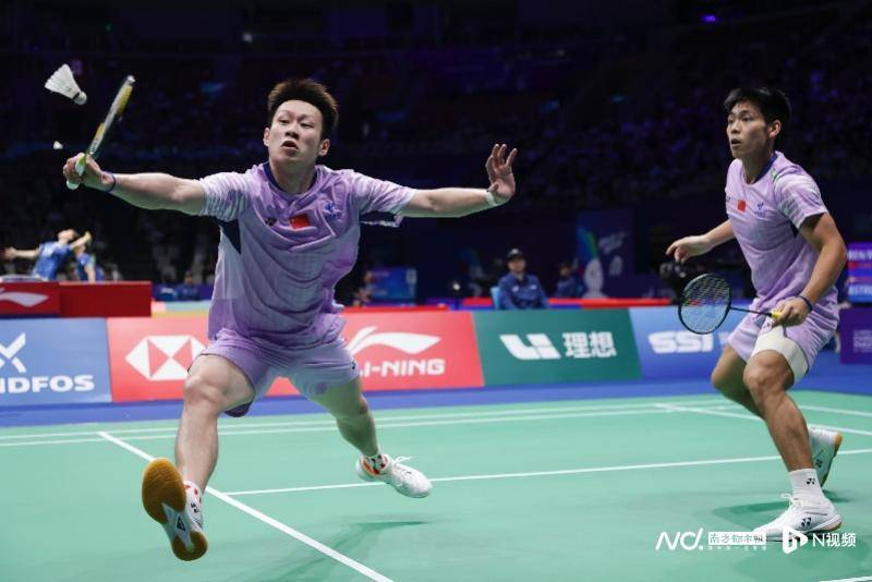 中国羽毛球大师赛16强战<strong></p>
<p>火币</strong>，国羽五项锁定11个八强席位