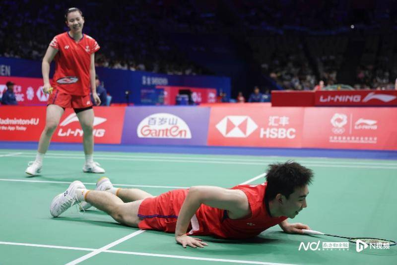 中国羽毛球大师赛16强战<strong></p>
<p>火币</strong>，国羽五项锁定11个八强席位