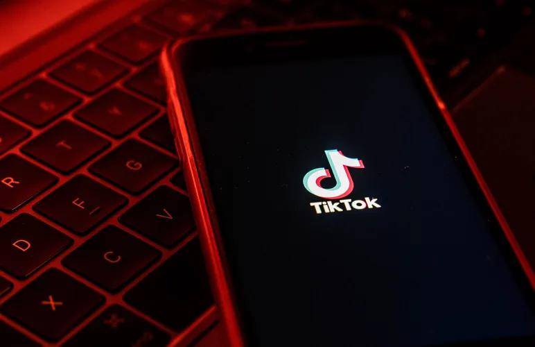 TikTok问题<strong></p>
<p>okex搬砖</strong>，到底怎么看